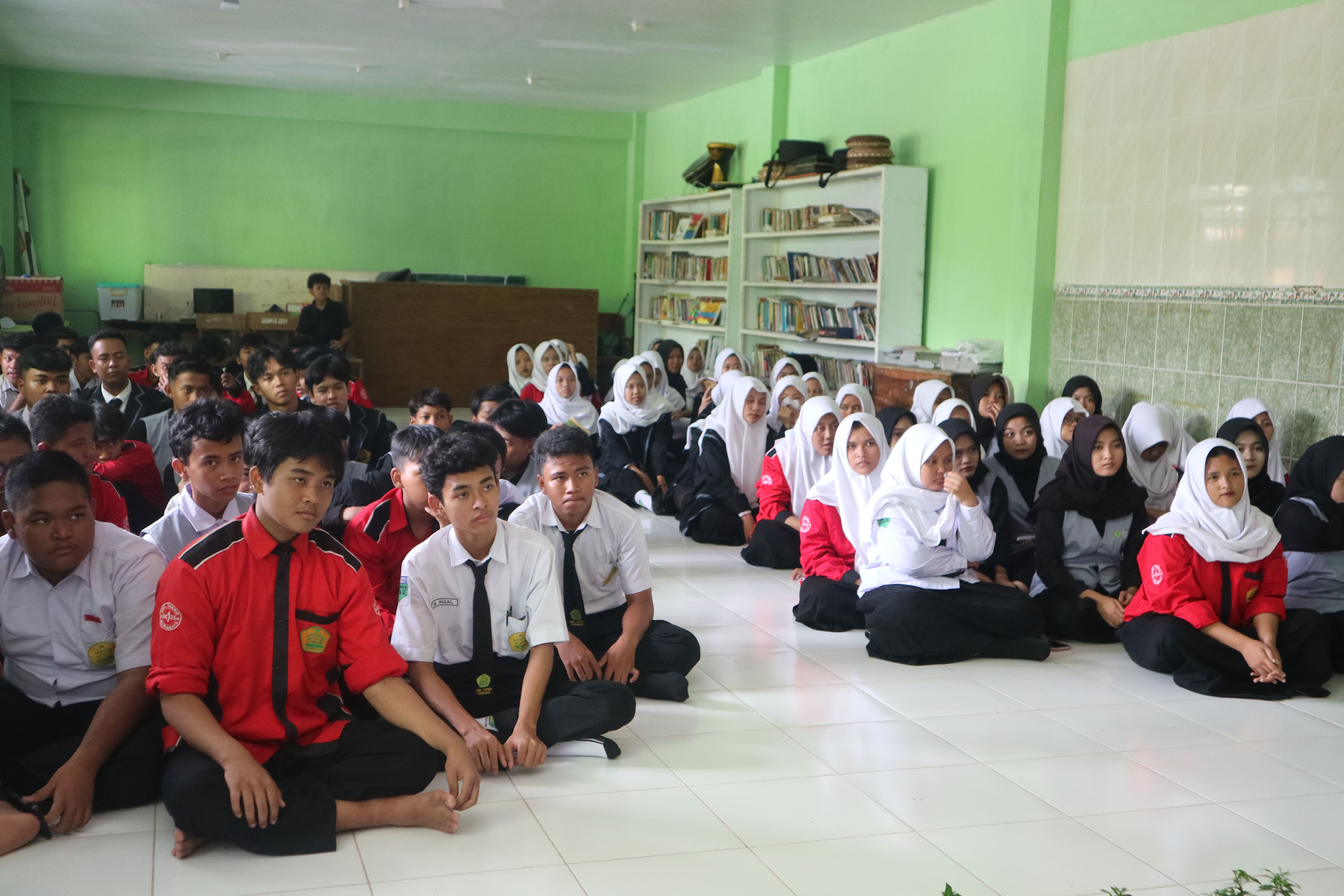 Roadshow Bersama Komunitas Yuk Ngaji Bersama (YN Surabaya) | SMK Tanwir Surabaya