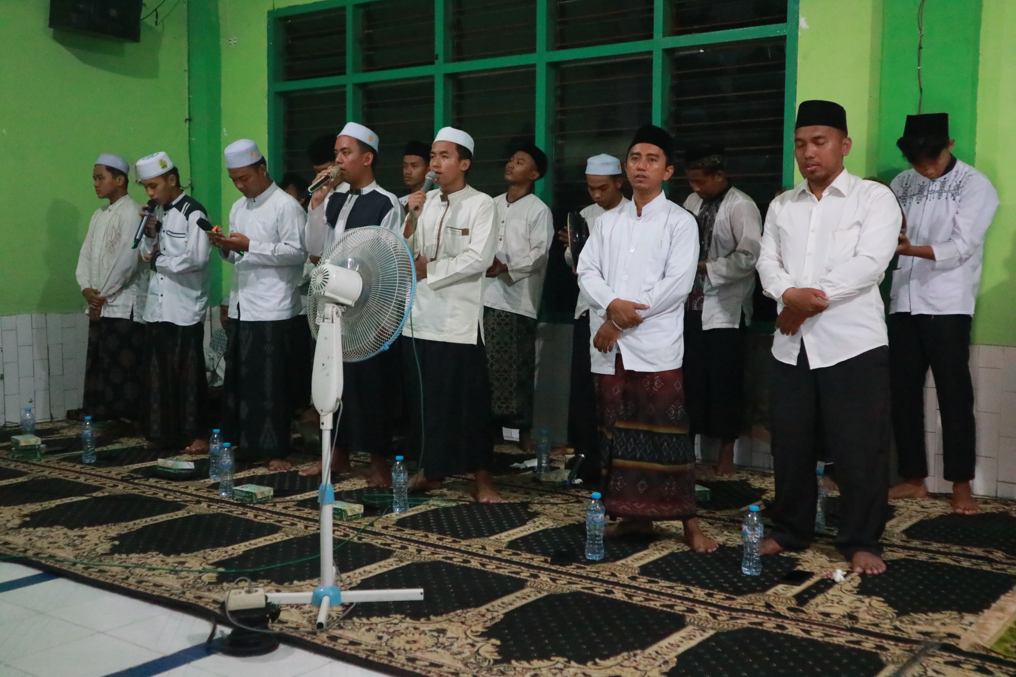 SMK Tanwir Surabaya Gelar Peringatan Isra’ Mi’raj dengan Khidmat dan Penuh Makna