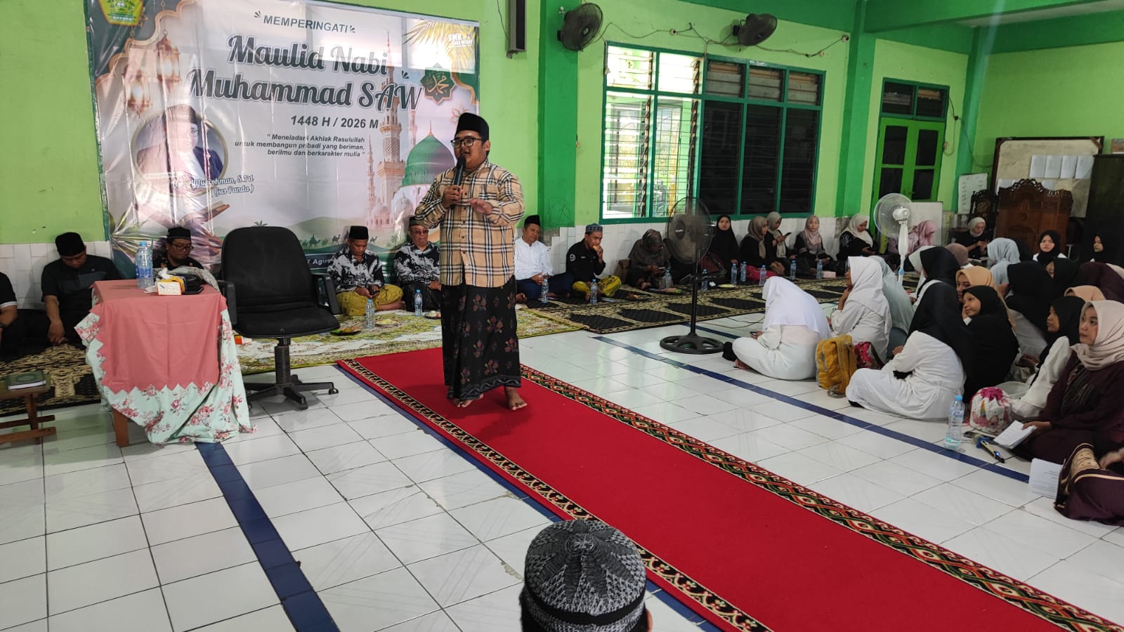 SMK Tanwir Surabaya Gelar Peringatan Maulid Nabi Muhammad SAW 1448 H dengan Khidmat