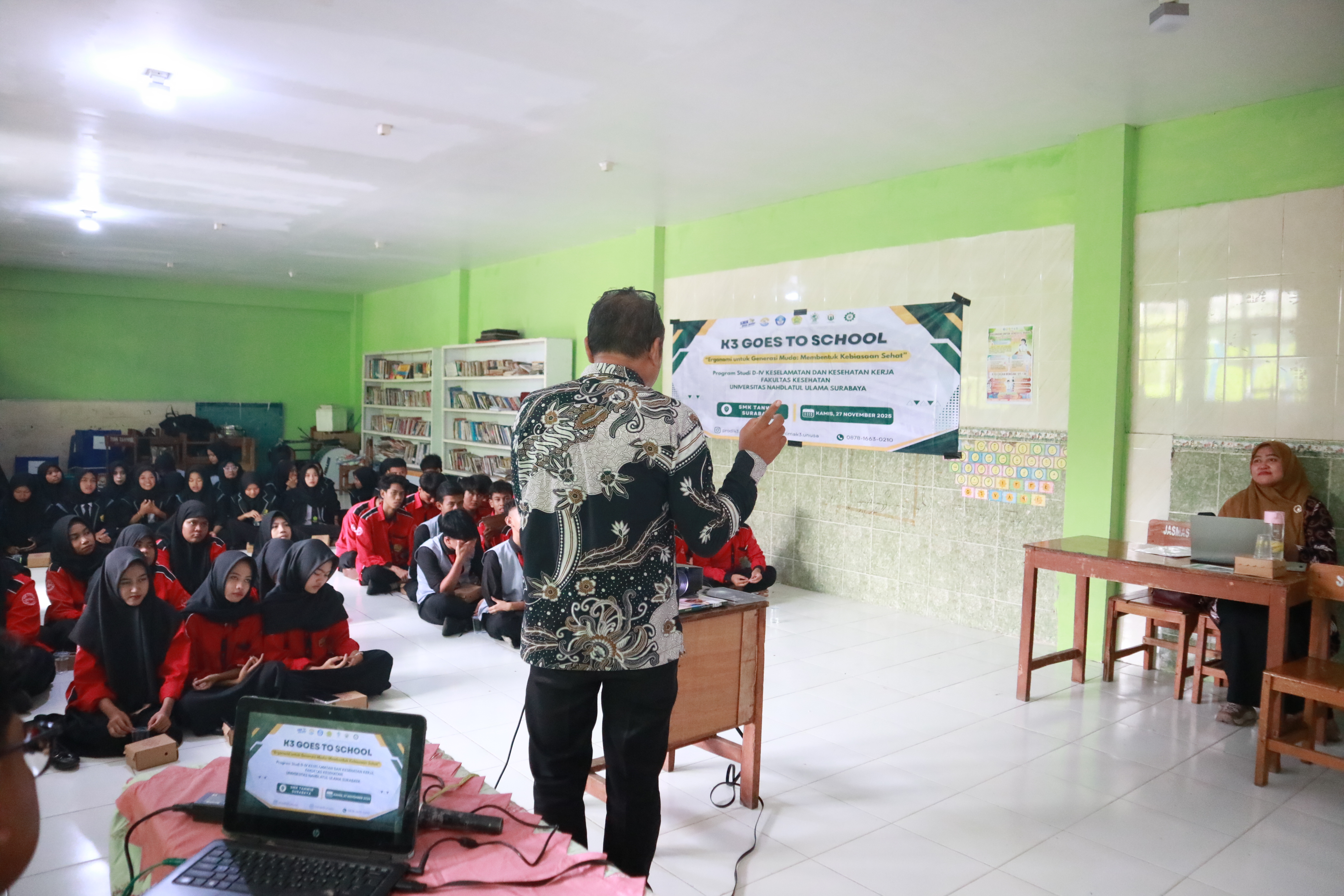 Gambar UNUSA - K3 go to school 